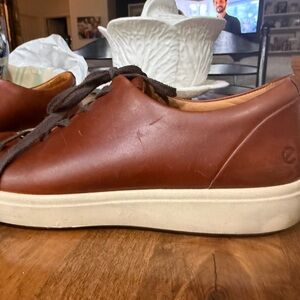 Ecco Men's Tan Leather Sneakers